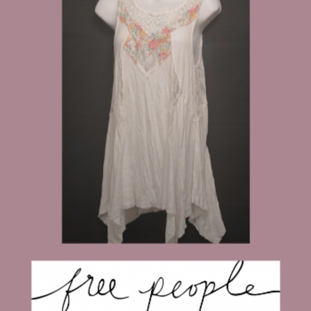 Free People Floral and Lace Top SZ XS